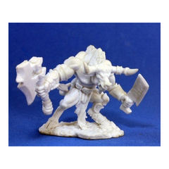 Dungeons & Dragons: Reaper Monster :Reaper Bones Minotaur of the Maze - Unpainted Plastic : Miniature