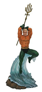 DC GALLERY AQUAMAN COMIC PVC FIGURE (O/A)