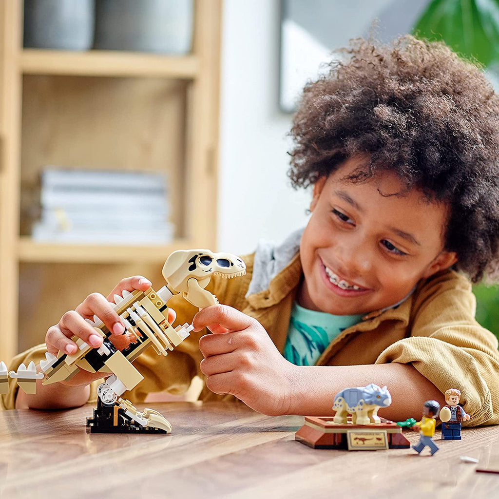 LEGO T Rex Dinosaur Fossil Exhibition CS PK 1 Realistic Dinosaur Model, Educational Toy, LEGO 76940