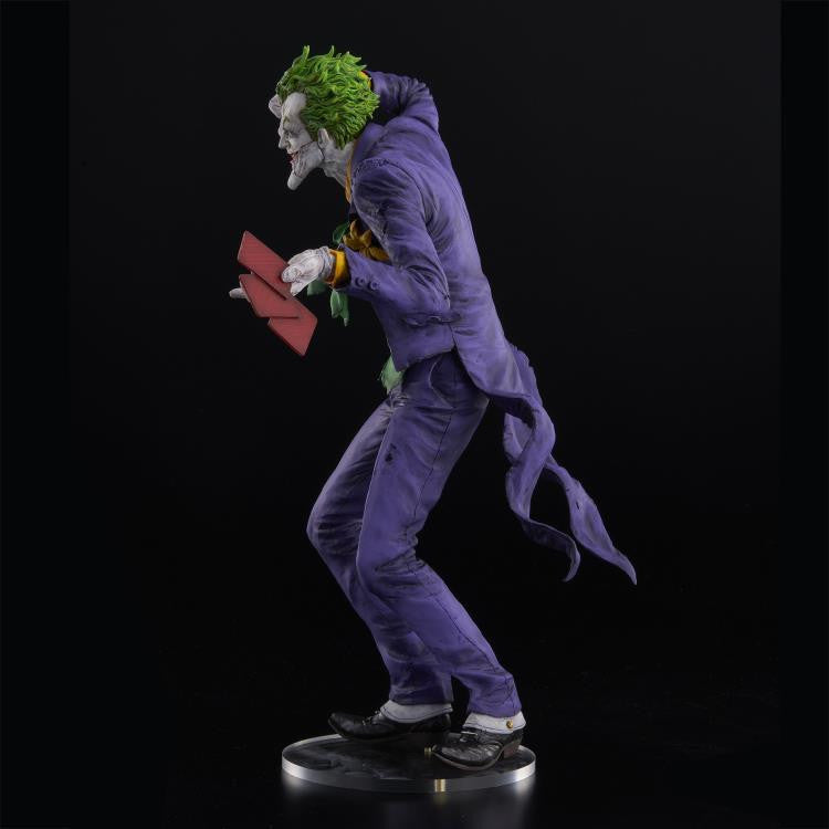 Union Creative DC Comics: The Joker (Laughing Purple) Sofbinal Vinyl Figure, Multicolor