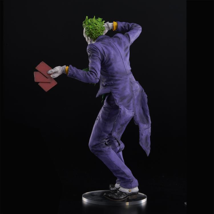 Union Creative DC Comics: The Joker (Laughing Purple) Sofbinal Vinyl Figure, Multicolor