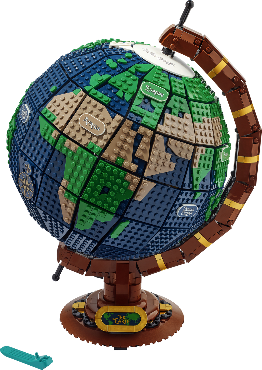 LEGO The Globe V39 Customizable Vintage Brick-built Earth Globe