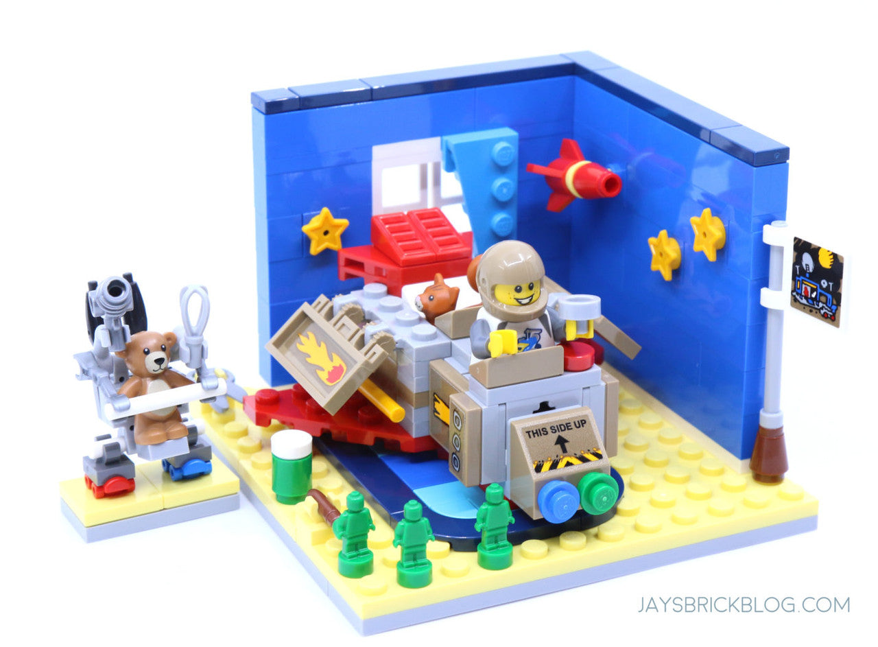 LEGO 40533 Cosmic Cardboard Adventures