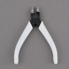 BANDAI Spirits Entry Nipper (White)