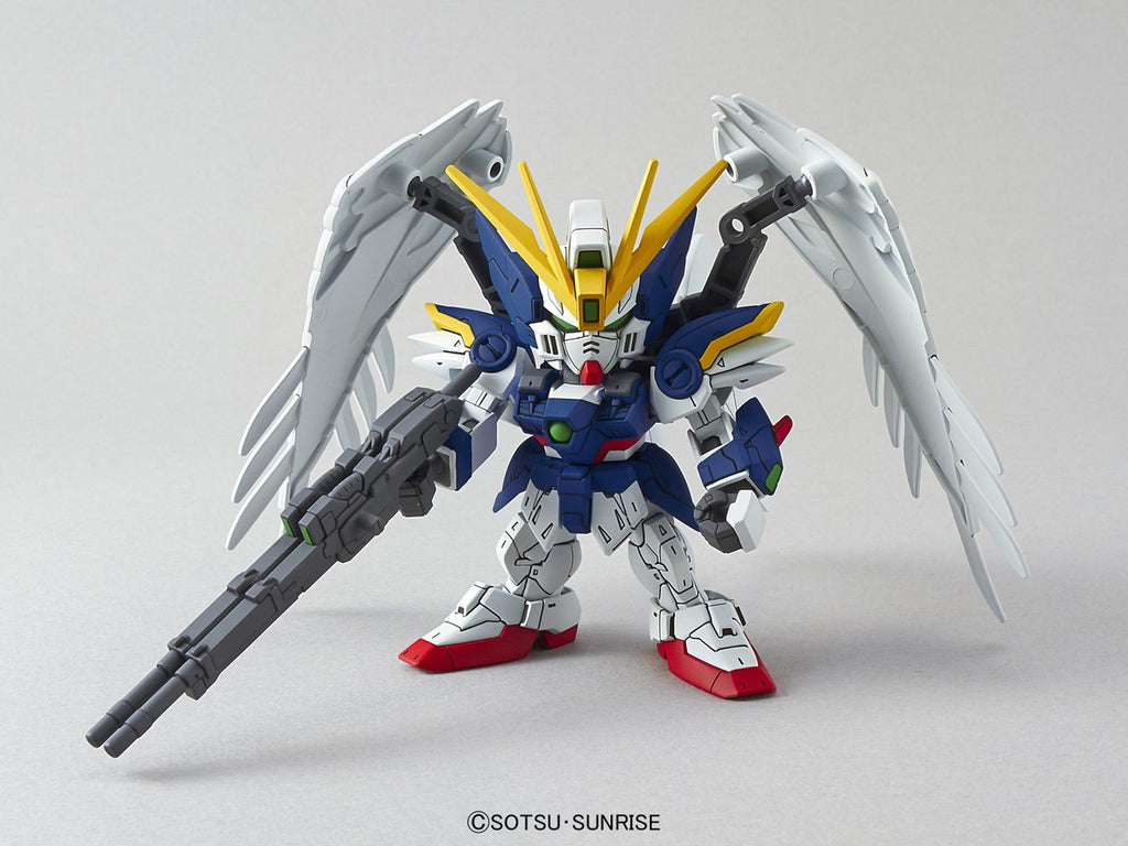Bandai Hobby SD EX-Standard Wing Gundam Zero Version EW Action Figure, Multi, 8 (BAN202754)