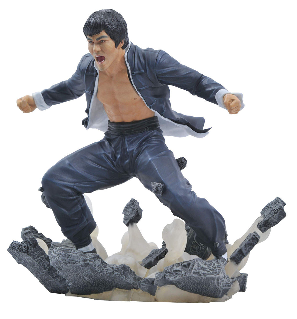 DIAMOND SELECT TOYS Bruce Lee Gallery: Earth PVC Statue, Multicolor, 9 inches