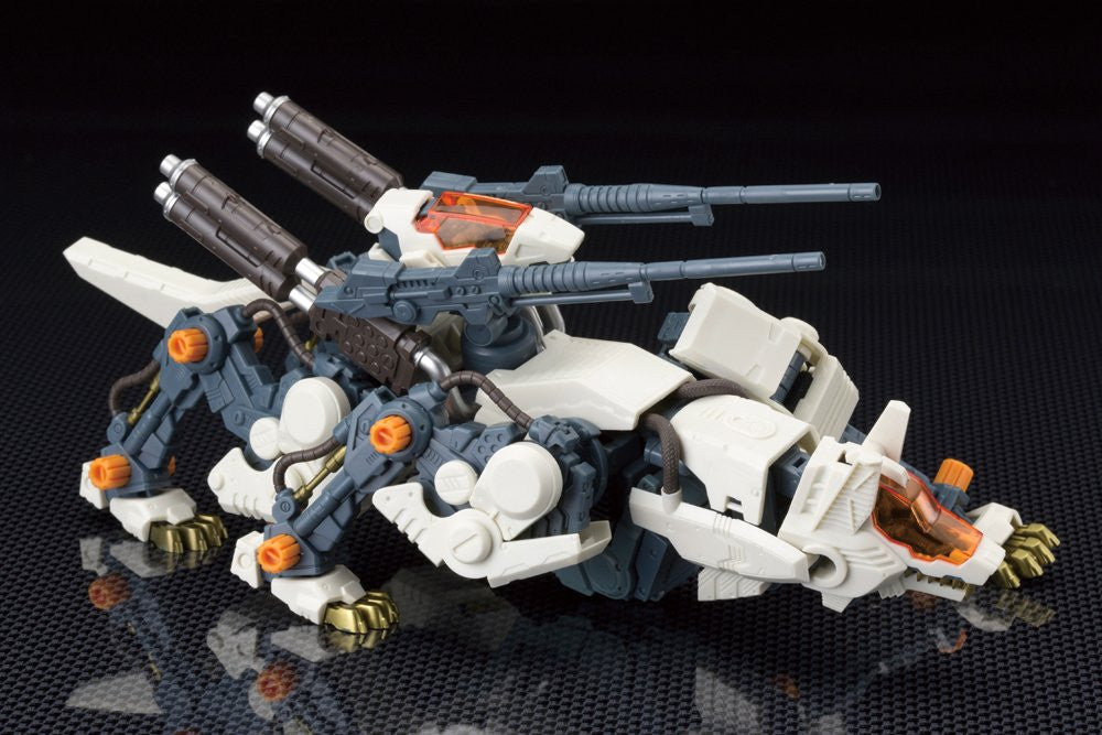 Zoids RHI3 Command Wolf Repackage Ver 1/72 Scale Full Action Model Kit ZD097R