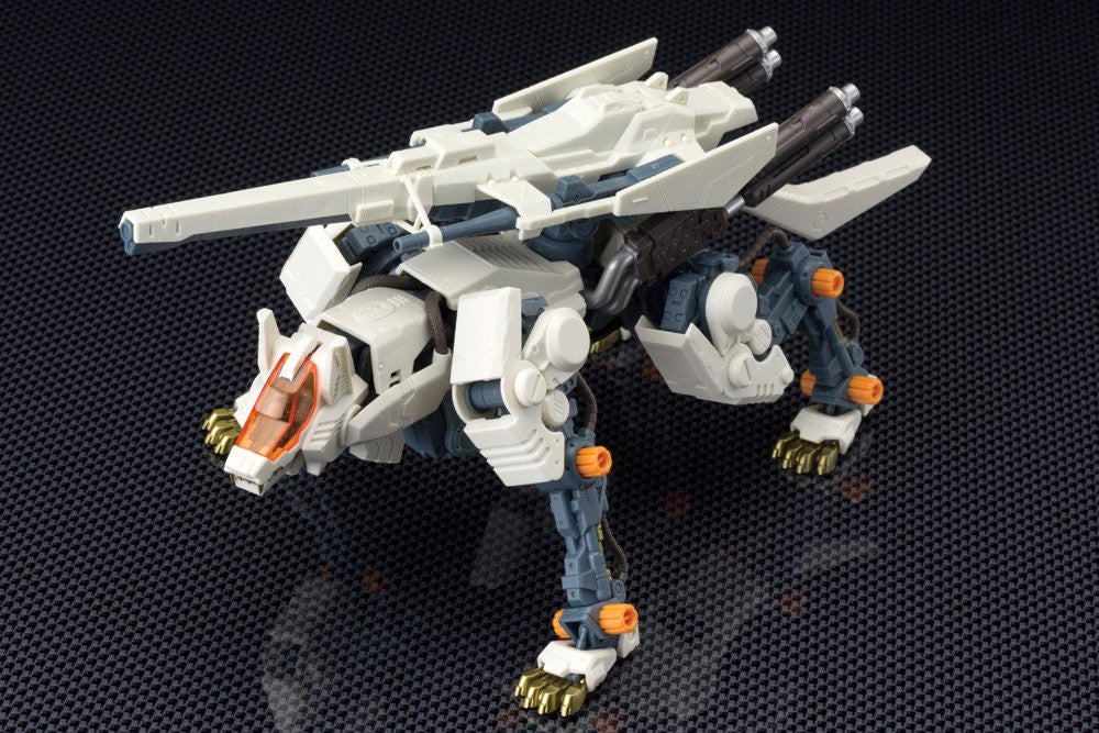 Zoids RHI3 Command Wolf Repackage Ver 1/72 Scale Full Action Model Kit ZD097R