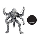 McFarlane Toys Warhammer 40,000 Ymgarl Genestealer (Artist Proof) 7'' Action Figure with Accessory