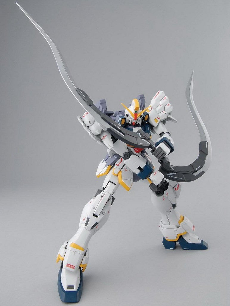 Bandai Hobby Bandai Gundam Sandrock Ver EW 1/100 Master Grade (171536)