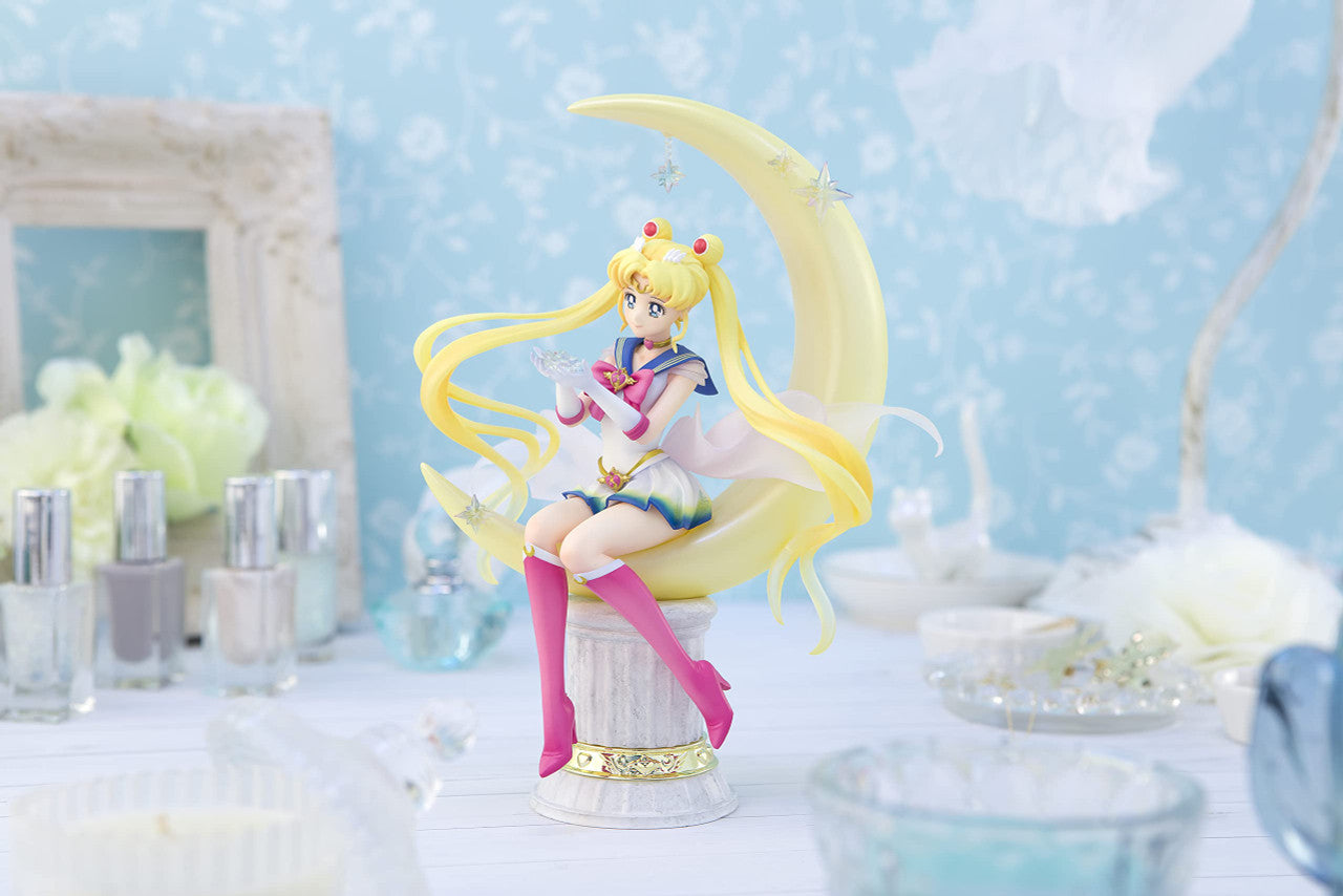 Tamashii Nations - Pretty Guardian Sailor Moon EternalÂ The Movie - Super Sailor Moon -Bright Moon & Legendary Silver Crystal, Bandai Spirits Figuarts Zero Chouette Figure