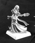 Reaper Dungeons And Dragons Monster Reaper s D'Vandra Lukesia Bones Black Plastic Unpainted Figure Miniature D&D 44015