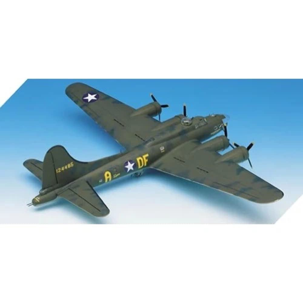 Academy B-17F Flying Fortress Memphis Belle