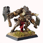 Dungeons & Dragons: Reaper Monster :Reaper Bones Minotaur of the Maze - Unpainted Plastic : Miniature