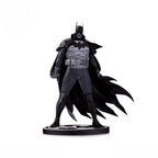 McFarlane Toys Batman Black & White: Batman by Mike Mignola (Gotham by Gaslight) 1:10 Resin Statue