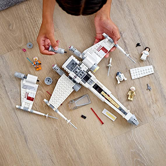 LEGO Star Wars Luke Skywalkerâ€šÃ„Ã´s X-Wing Fighter 75301 Awesome Toy Building Kit for Kids, New 2021 (474 Pieces)