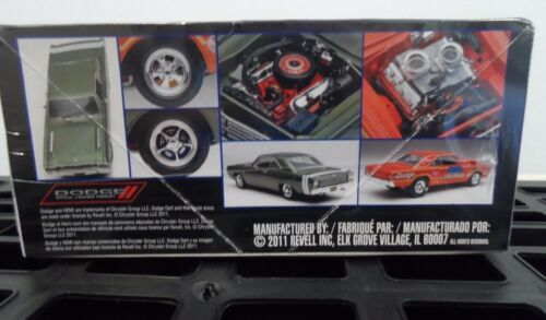 Revell 1:25 '68 Dodge HEMI Dart 2n1 Model Kit
