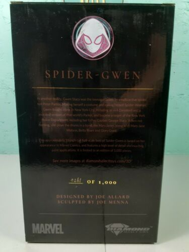 DIAMOND SELECT TOYS Legends in 3-Dimensions: Marvel Spider-Gwen 1:2 Scale Resin Bust