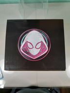 DIAMOND SELECT TOYS Legends in 3-Dimensions: Marvel Spider-Gwen 1:2 Scale Resin Bust