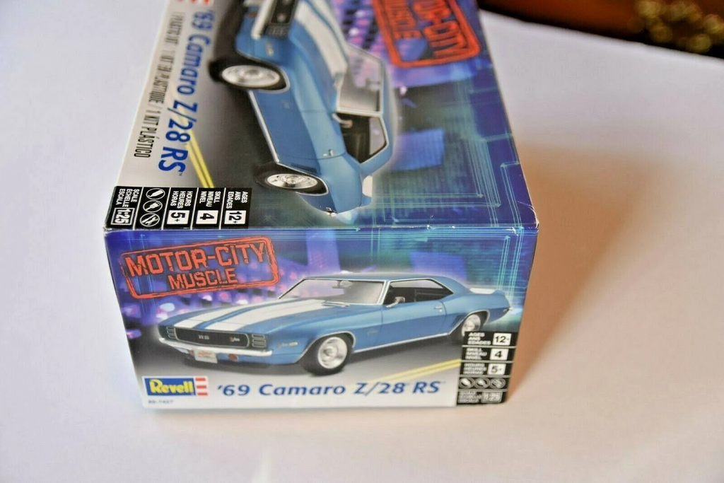 Revell 1:25 69 Camaro Z/28