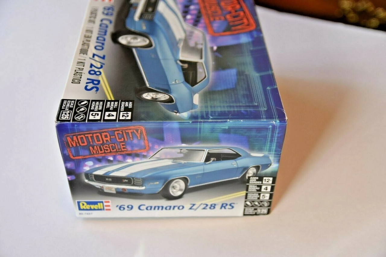 Revell 1:25 69 Camaro Z/28