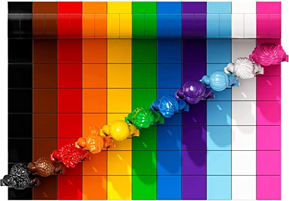 LEGO Everyone is Awesome 40516 - Pride Celebration with 11 Minifigures - A Buildable Display