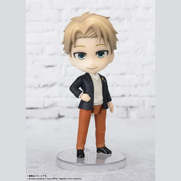 LOID FORGER -ODEKEKE OUTFIT- "SPYÃ—FAMILY", Bandai Spirits Figuarts mini