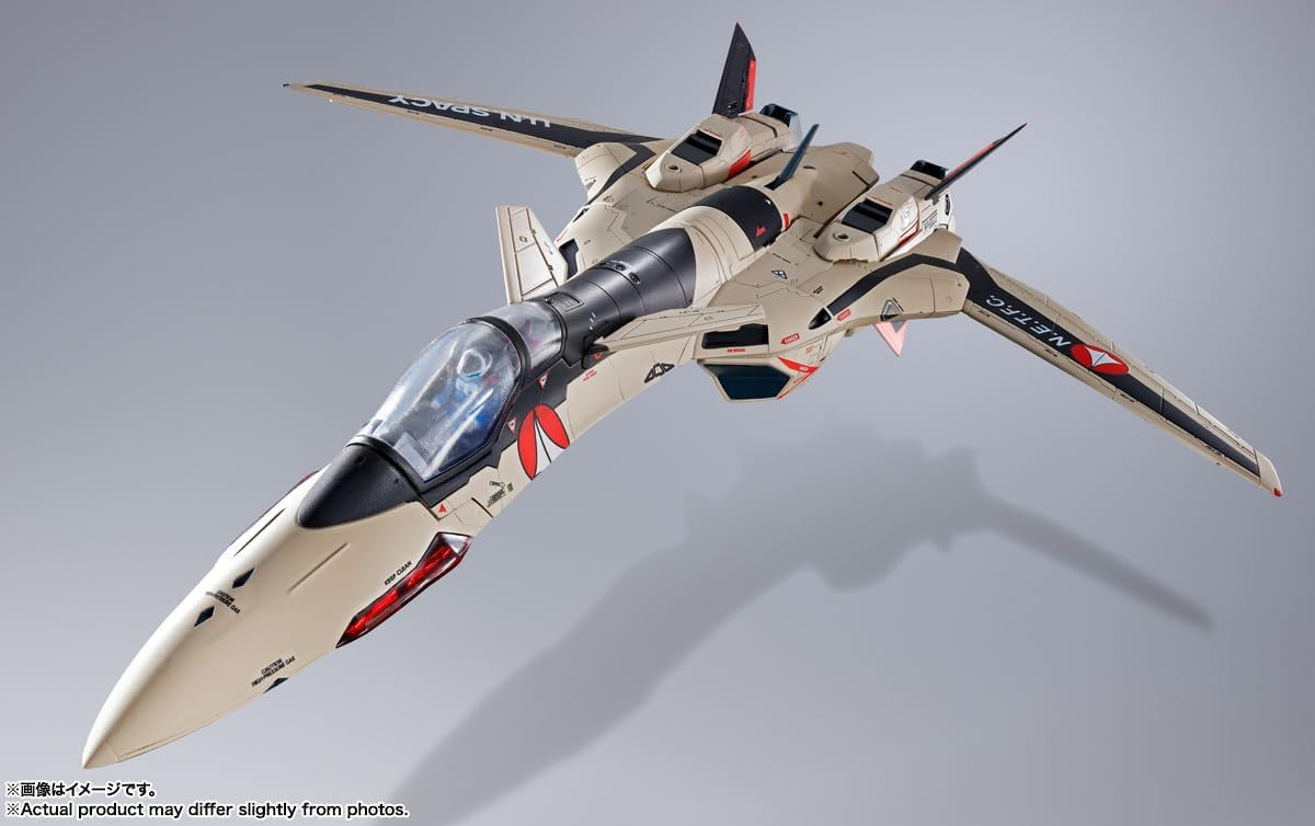 Tamashii Nations Macross Plus YF-19 Excalibur Isamu Alva Dyson USE, Bandai Spirits DX Chogokin Figure BAS65515