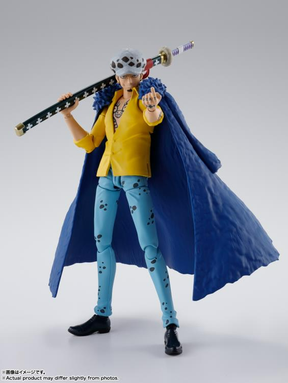 TAMASHII NATIONS One Piece Trafalgar Law The Raid on Onigashima Bandai Spirits S.H.Figuarts Action Figure BAS66053