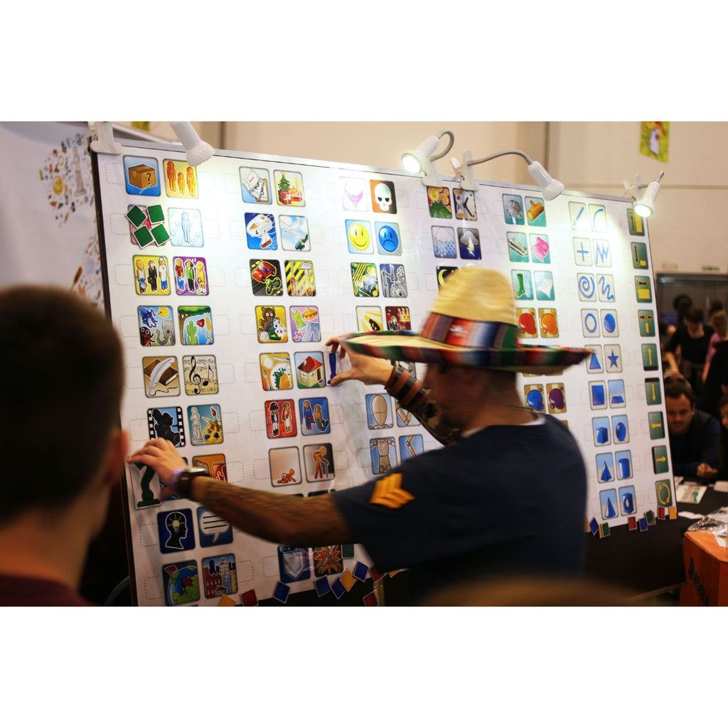 Asmodee Concept Party Game Award-Winning Board Game Adults and Kids Ages 10+ for 4-12 Players Average Playtime 40 Minutes ASM-CONC01