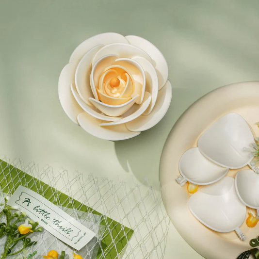 Robotime Rokr White Camellia DIY 3D Wooden Puzzle Elegant Floral Art Desktop Display RT-AF011