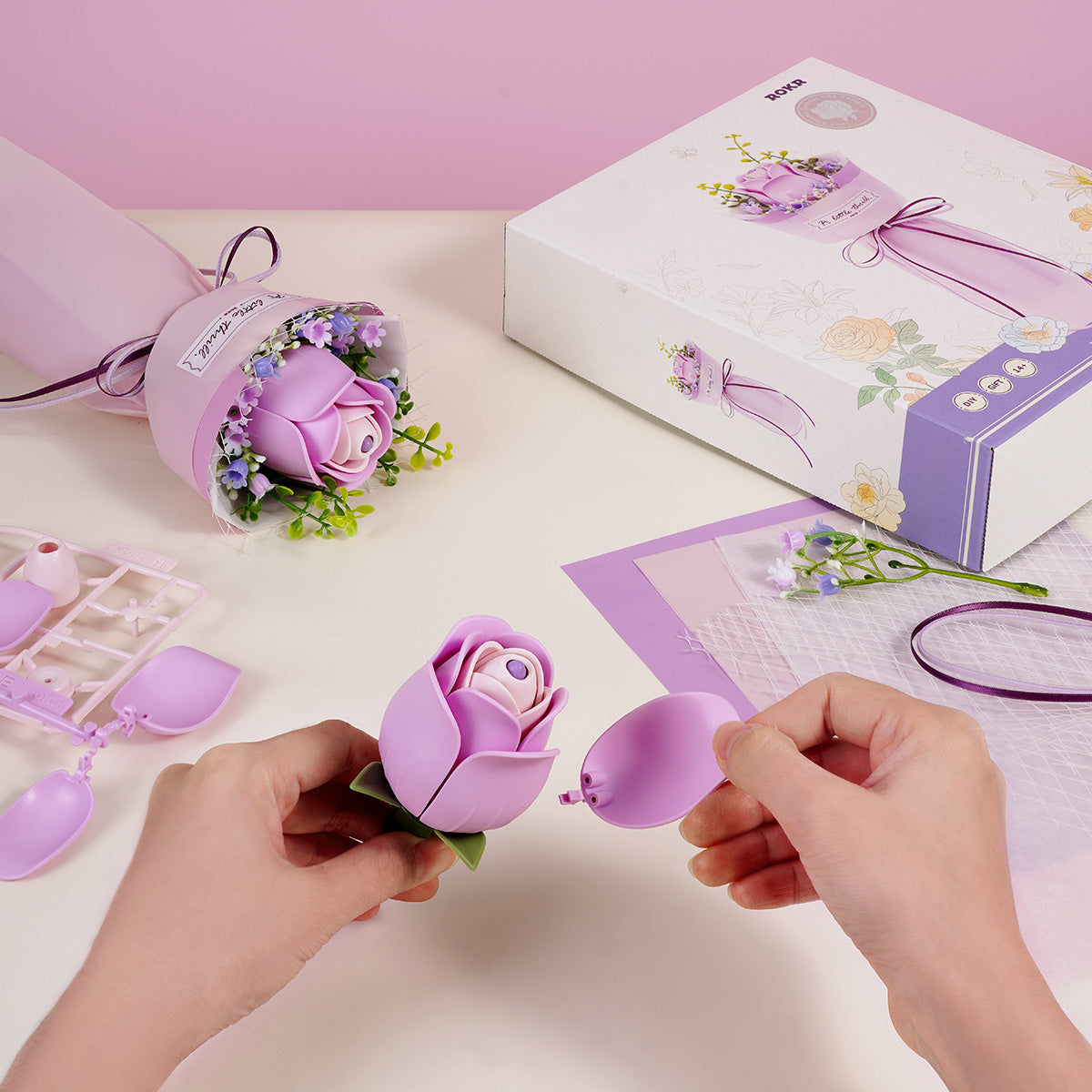 Robotime Rokr Purple Rose DIY Bouquet 3D Wooden Puzzle Elegant Floral Art RT-AF021