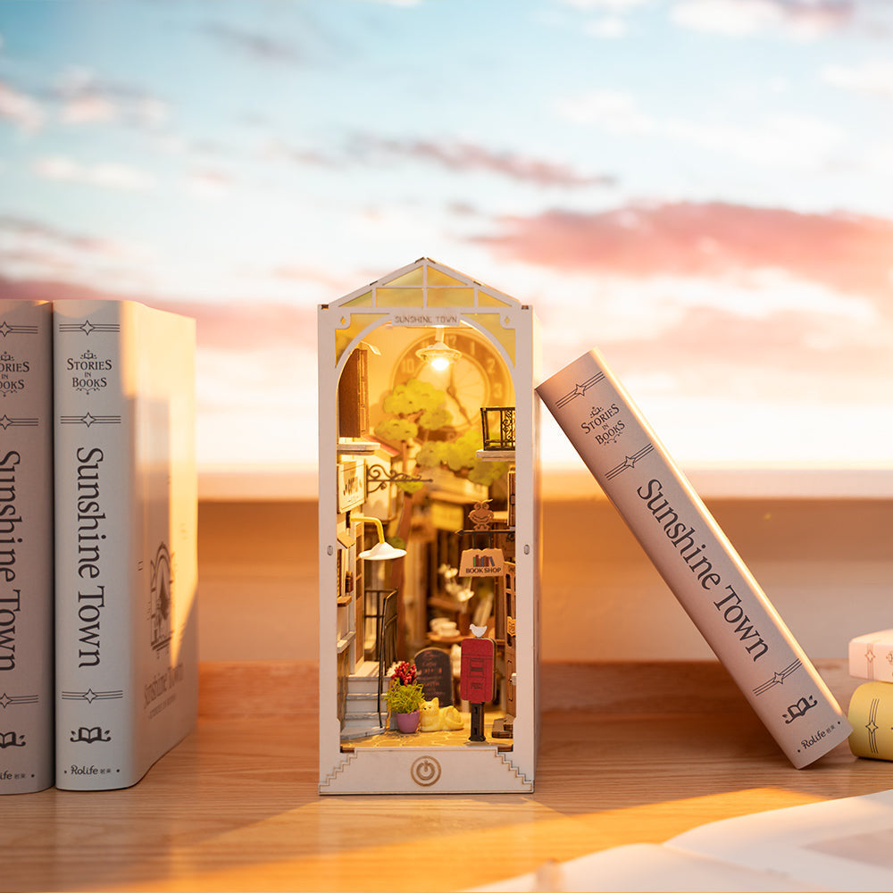 Robotime Rolife Sunshine Town Book Nook Shelf Insert Kit RT-TGB02