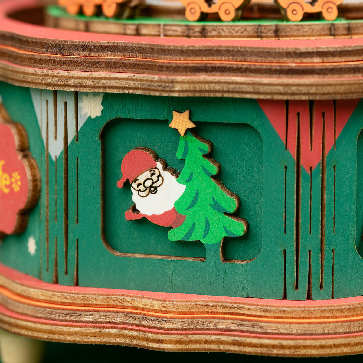 Robotime Rolife Christmas Town DIY Music Box Kit RT-AM46