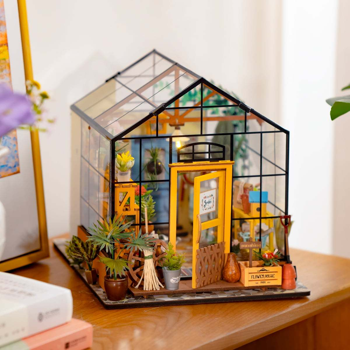 Robotime Rolife Cathys Flower House DIY Miniature Greenhouse Wooden Dollhouse Model RT-DG104