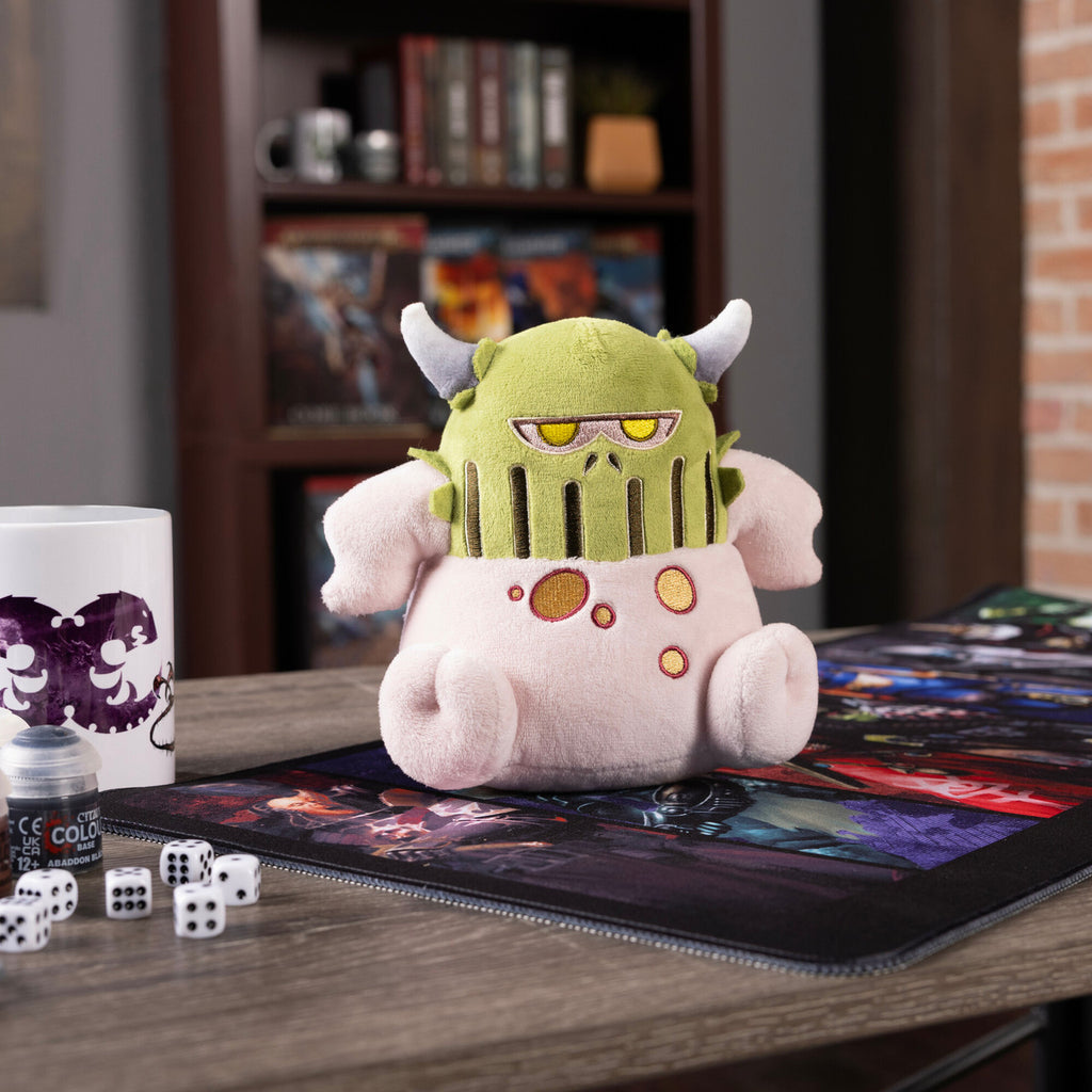 Tomy Warhammer Sassy Nurgling Plush TM-L72033