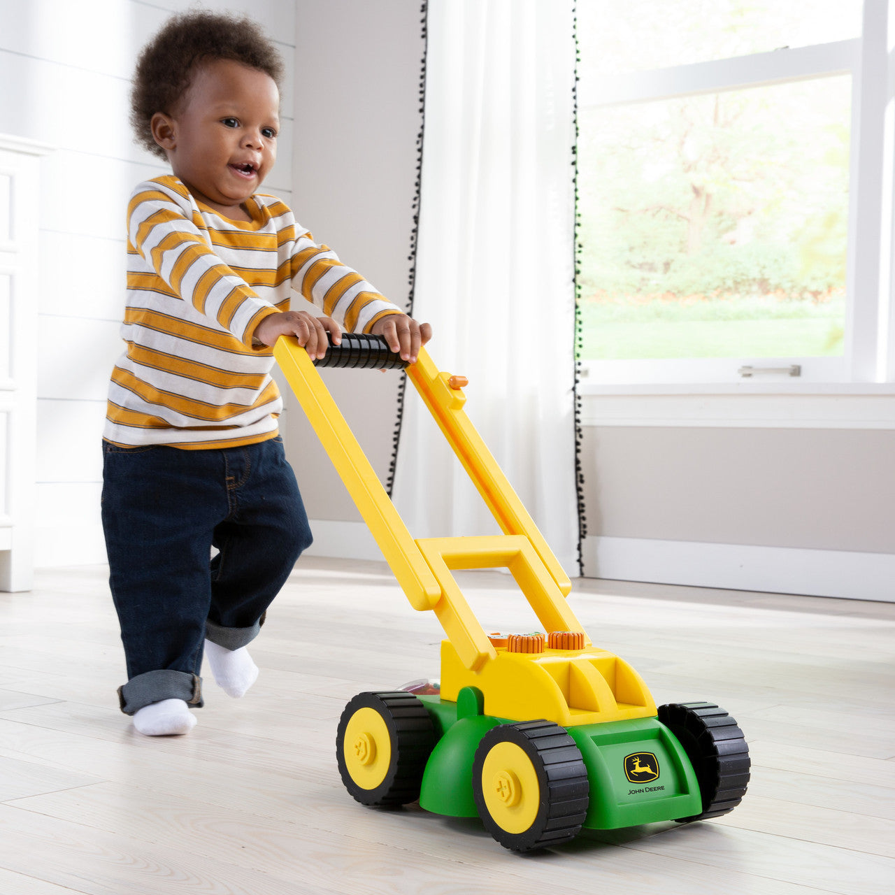 Tomy John Deere Electronic Toy Lawn Mower Lawn Mower Toy With Interactive Sounds And Buttons Toddler Outdoor Toys Summer Toys Ages 2 Years And Up,Green TM-35060V4