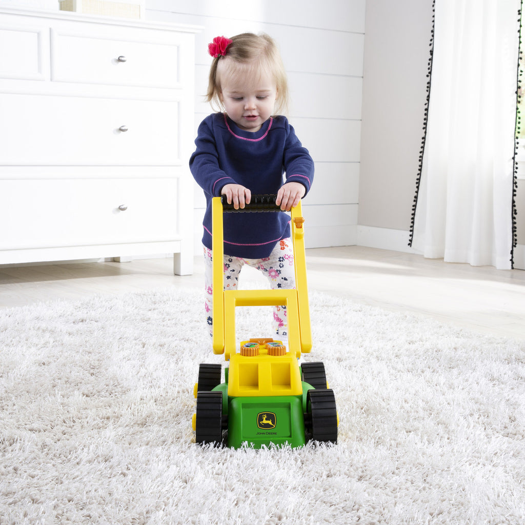Tomy John Deere Electronic Toy Lawn Mower Lawn Mower Toy With Interactive Sounds And Buttons Toddler Outdoor Toys Summer Toys Ages 2 Years And Up,Green TM-35060V4
