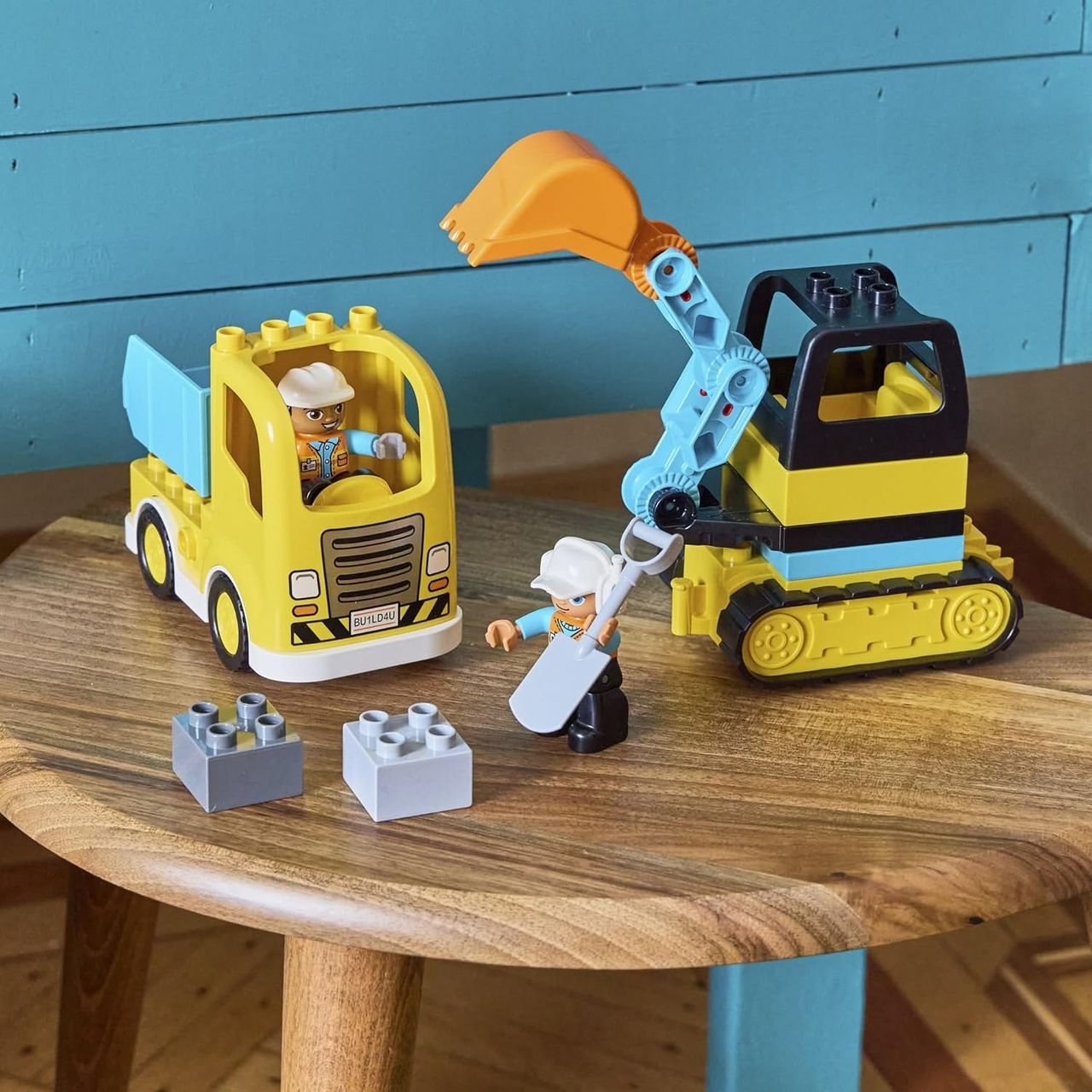 LEGO DUPLO Construction Truck and Tracked Excavator Building Site Toy Kids Ages 2 and Up Digger Tipper Truck Building Set New 2020 LEGO 10931