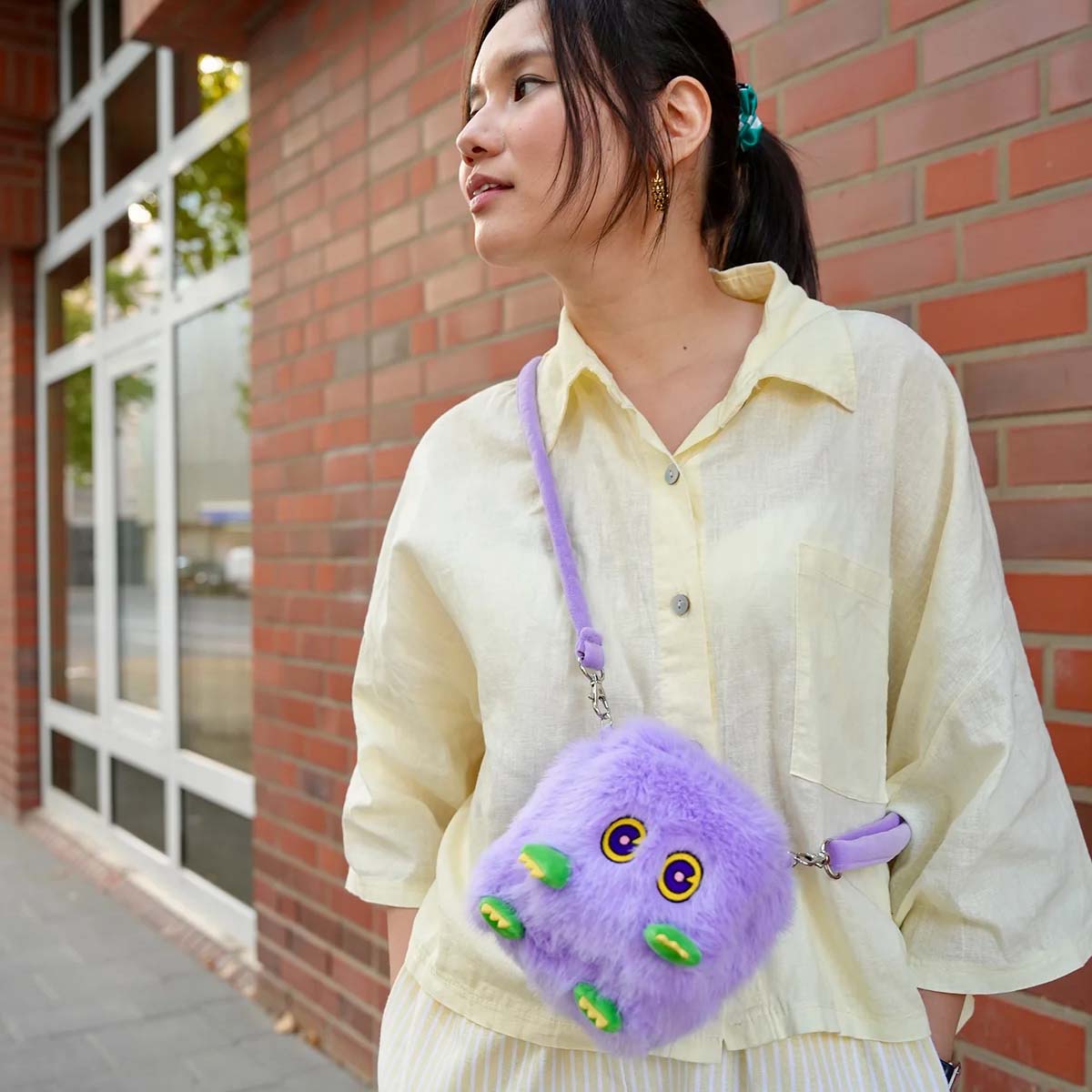 Gatherer's Tavern Yu-Gi-Oh Arty Sling Kuribah Bag Plush Deck Box YGOFBATS25KBAH