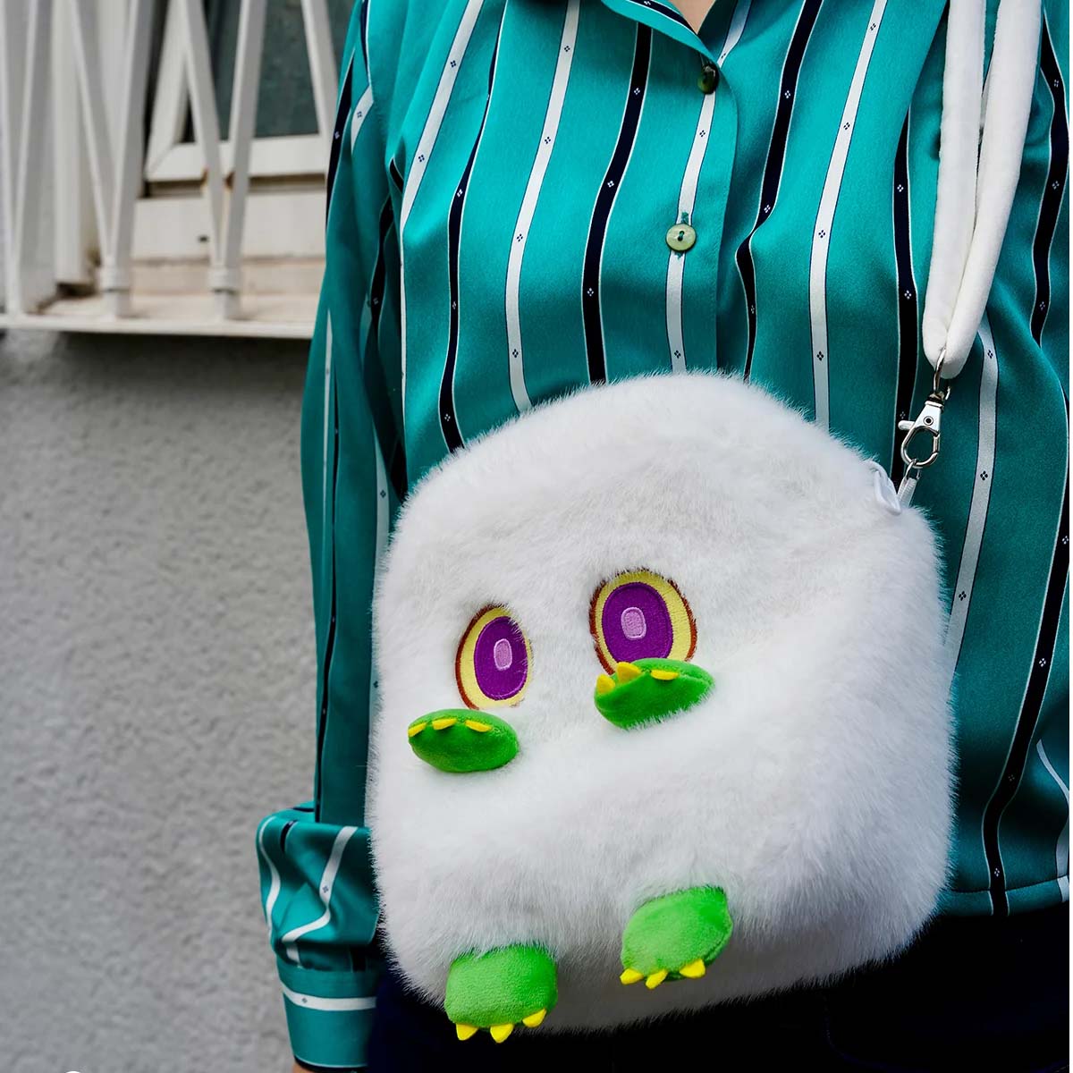 Gatherer's Tavern Yu-Gi-Oh Arty Kuriboo Sling Bag Plush Deck Box YGOFBATS25KBOO