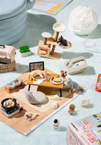 Re-Ment- Life with Cats Blind Box- Includes 1 of 8 Collectible Mini Figurines - Fun and Versatile Decoration - Single Pack